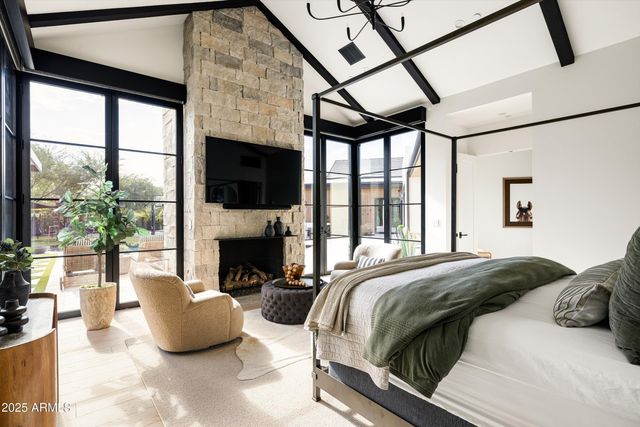 5715 E MONTEROSA Street, Phoenix, AZ 85018