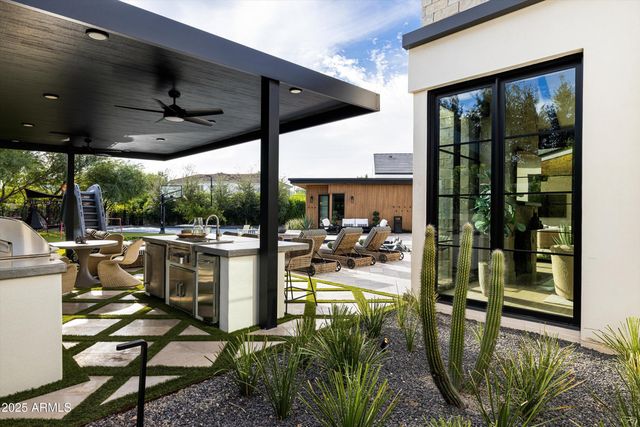 5715 E MONTEROSA Street, Phoenix, AZ 85018