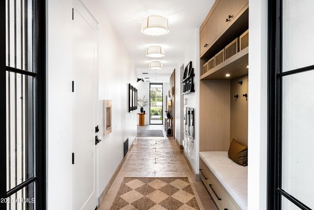 5715 E MONTEROSA Street, Phoenix, AZ 85018