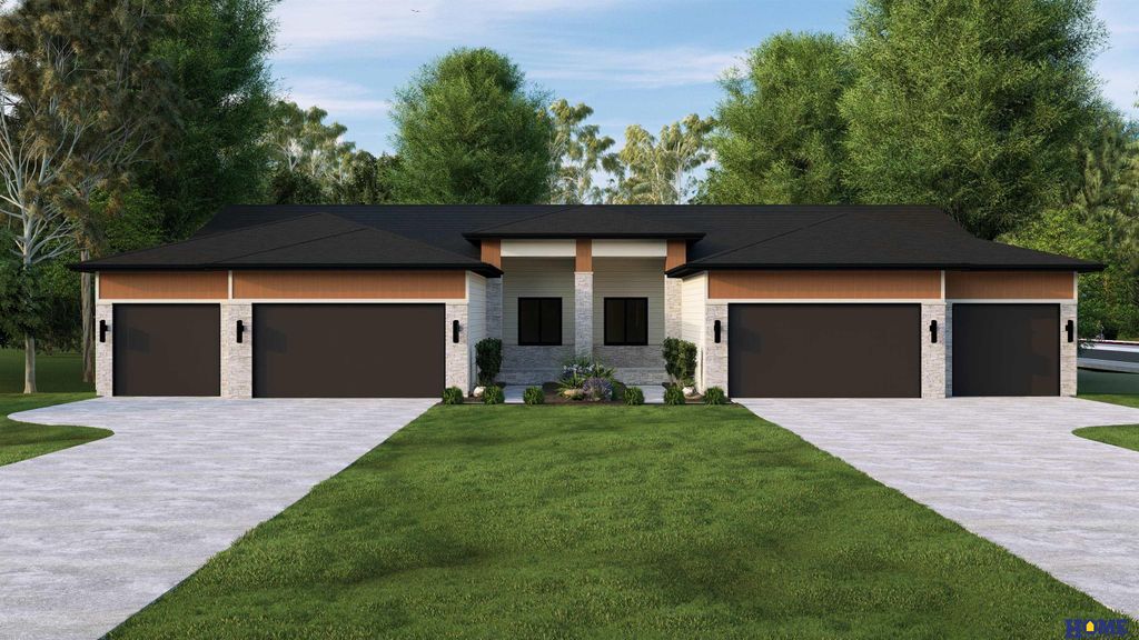 840 Luna Lane, Lincoln, NE 68520