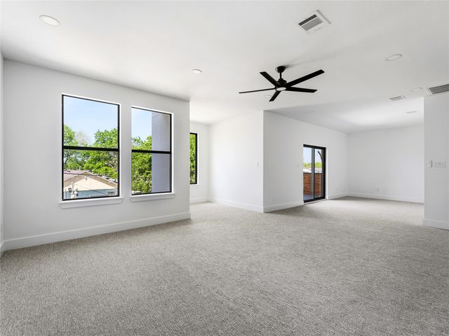 1958 Toronto Street, Dallas, TX 75212