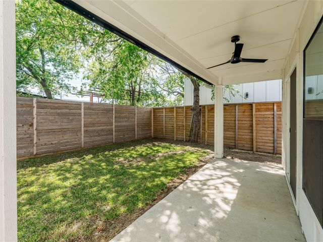 1958 Toronto Street, Dallas, TX 75212