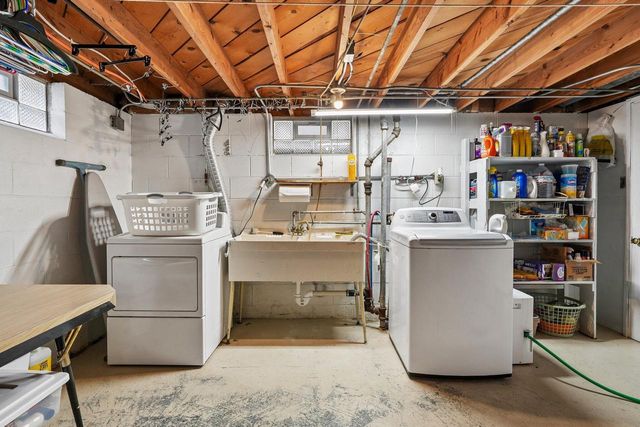 3760 S Kansas AVENUE, Milwaukee, WI 53207