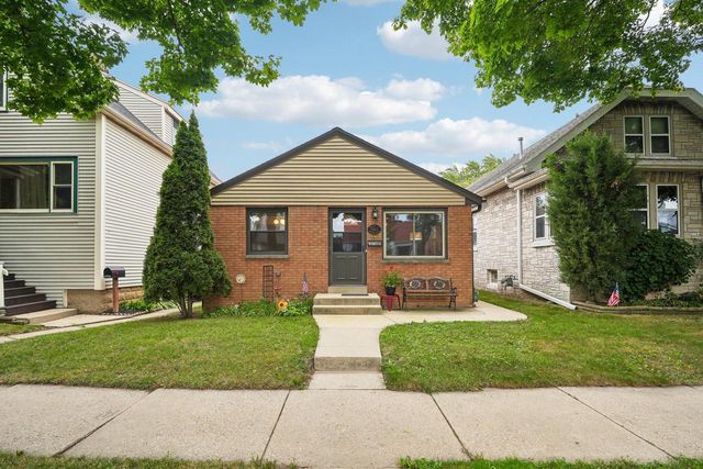3760 S Kansas AVENUE, Milwaukee, WI 53207