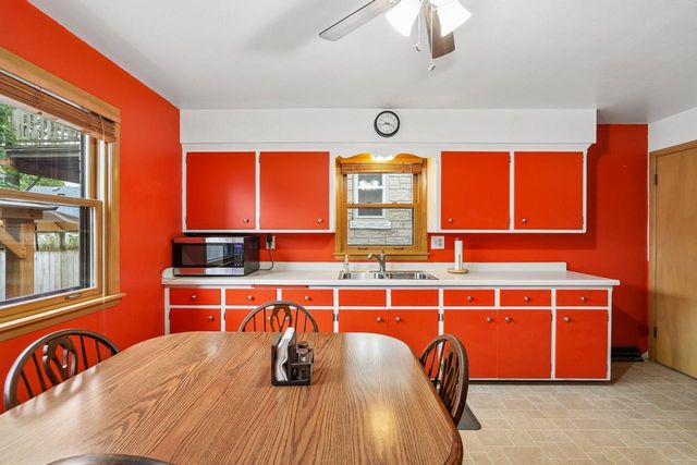 3760 S Kansas AVENUE, Milwaukee, WI 53207