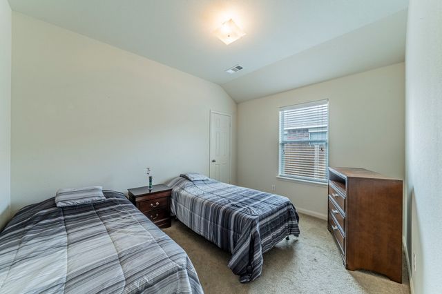 108 Eider Drive, Sanger, TX 76266