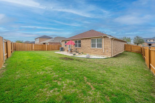 108 Eider Drive, Sanger, TX 76266