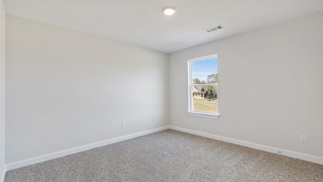 109 Creekridge Street, Headland, AL 36345