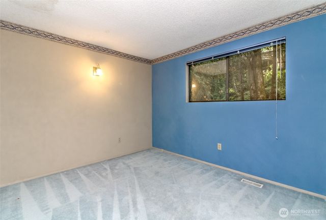 4917 145th Avenue SE, Bellevue, WA 98006