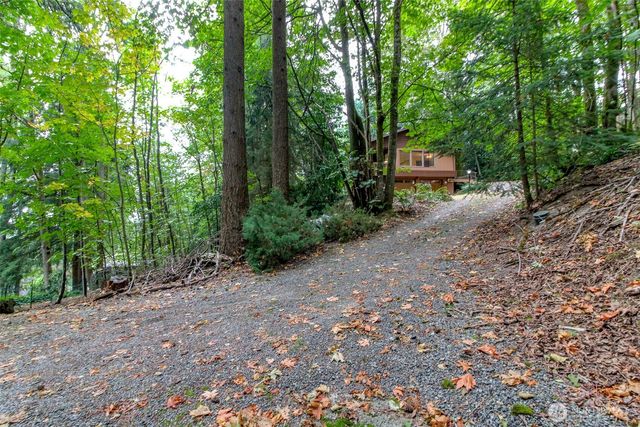 4917 145th Avenue SE, Bellevue, WA 98006