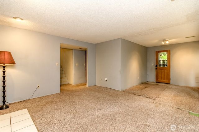 4917 145th Avenue SE, Bellevue, WA 98006