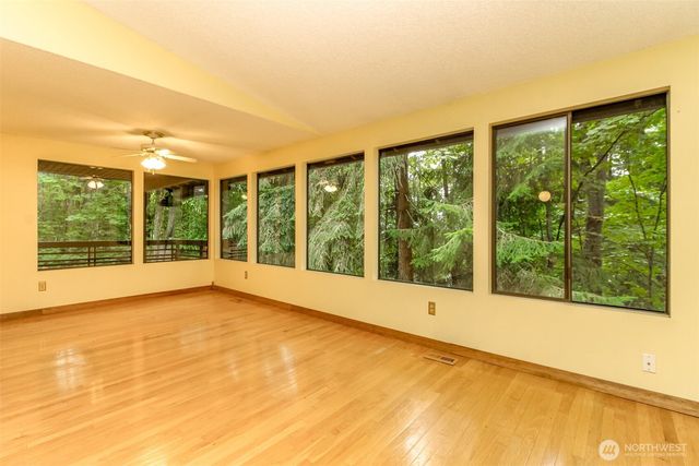4917 145th Avenue SE, Bellevue, WA 98006