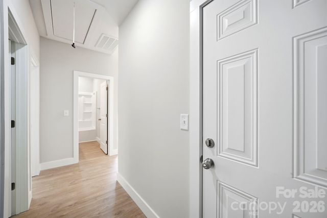 1111 W 7th Avenue, Gastonia, NC 28052