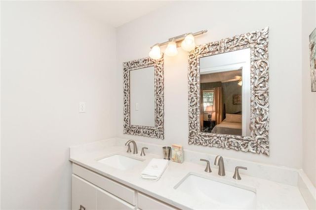 3520 Springwood Drive E, Mobile, AL 36608