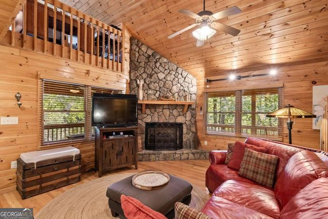 51 Cornerstone Court 68, Mccaysville, GA 30555