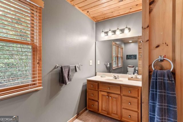 51 Cornerstone Court 68, Mccaysville, GA 30555