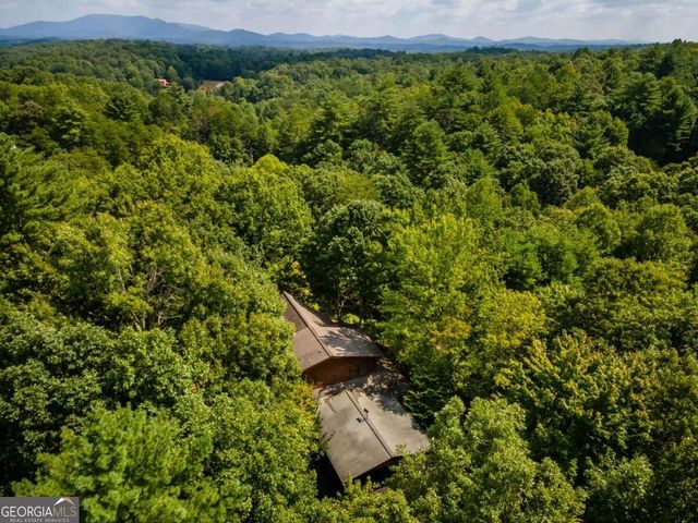 51 Cornerstone Court 68, Mccaysville, GA 30555