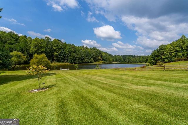 51 Cornerstone Court 68, Mccaysville, GA 30555