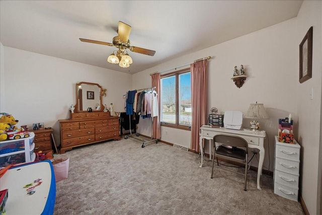 1125 Woodhollow Drive, Schererville, IN 46375