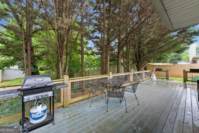 136 Mountain Overlook Drive, Cleveland, GA 30528