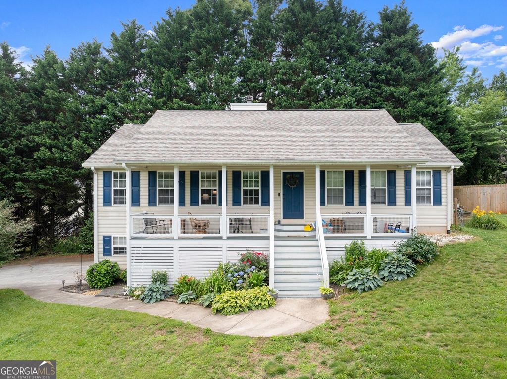 136 Mountain Overlook Drive, Cleveland, GA 30528