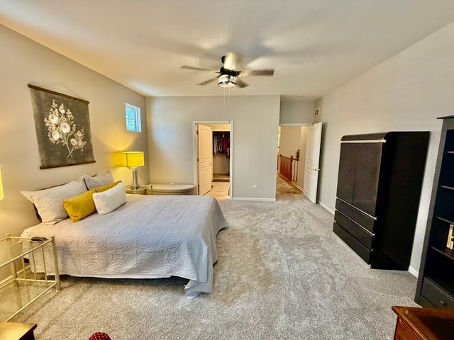 16637 Serene Lake Way, Crest Hill, IL 60403