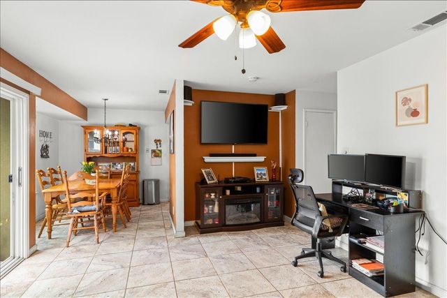 6828 Butler Ct, Stockton, CA 95219