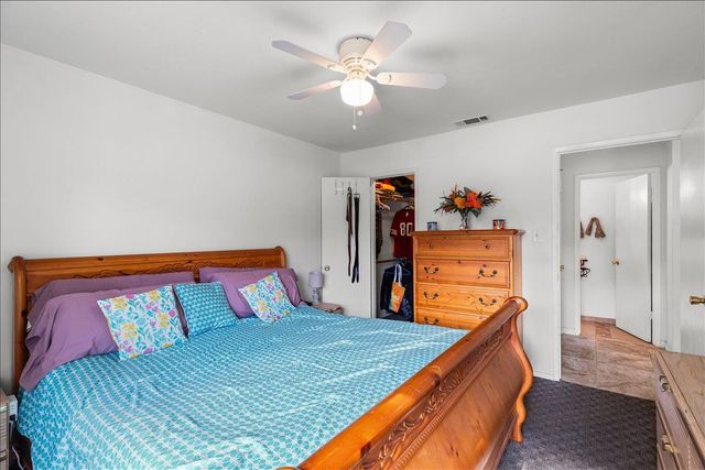 6828 Butler Ct, Stockton, CA 95219