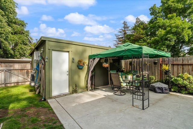 6828 Butler Ct, Stockton, CA 95219