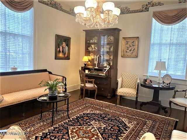 707 State Street, 705, Natchez, MS 39120