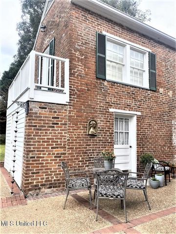707 State Street, 705, Natchez, MS 39120