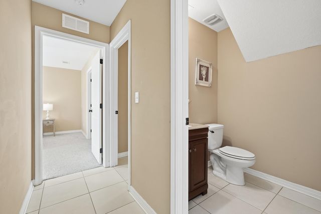 499 Eisenhower Drive, Crestview, FL 32539