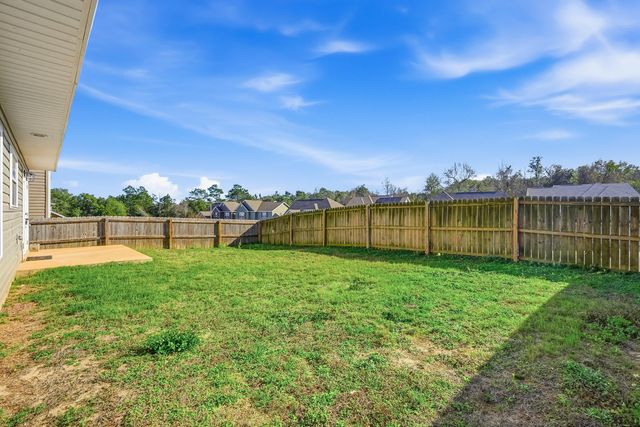 499 Eisenhower Drive, Crestview, FL 32539