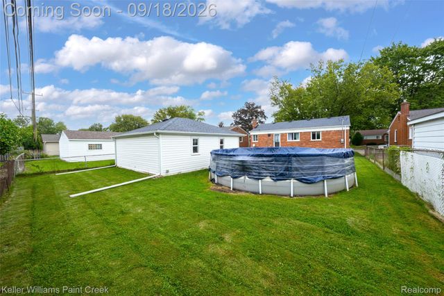 29237 Boston Street, St. Clair Shores, MI 48081