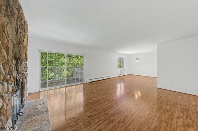 6 F Foxwood Dr, Morris Plains Boro, NJ 07950