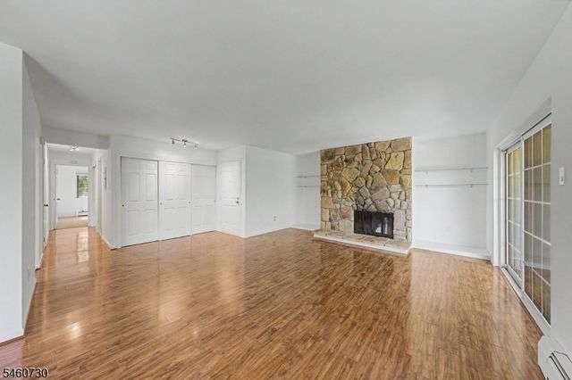 6 F Foxwood Dr, Morris Plains Boro, NJ 07950