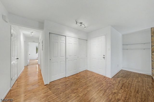 6 F Foxwood Dr, Morris Plains Boro, NJ 07950