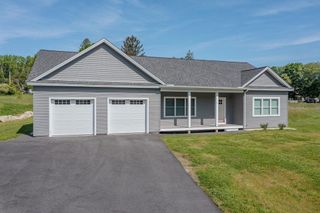 5 Midmark Lane, Concord, NH 03301