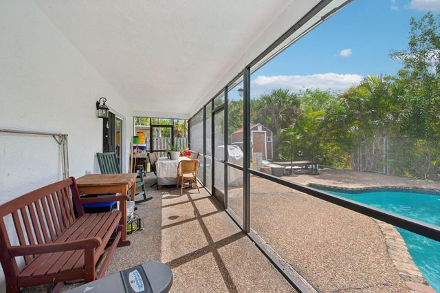 8404 SW 20th Street, North Lauderdale, FL 33068