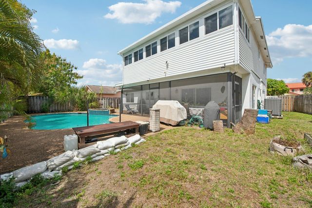 8404 SW 20th Street, North Lauderdale, FL 33068