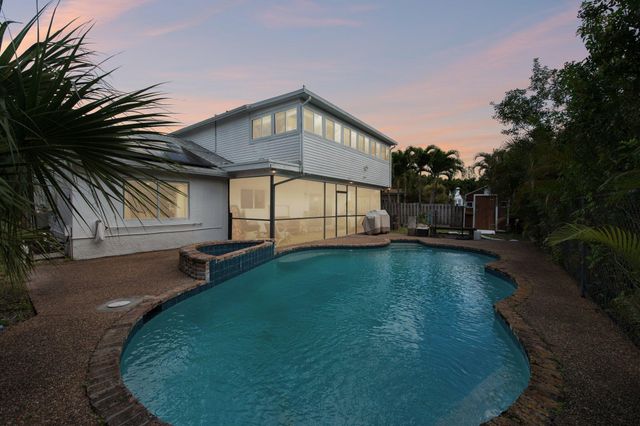 8404 SW 20th Street, North Lauderdale, FL 33068