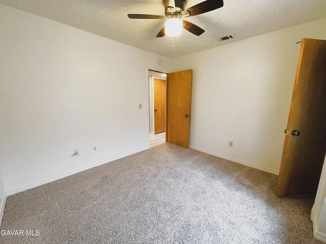 7343 Bay Avenue, California City, CA 93505