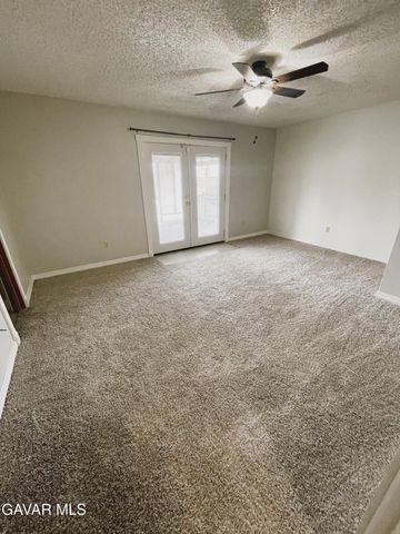 7343 Bay Avenue, California City, CA 93505