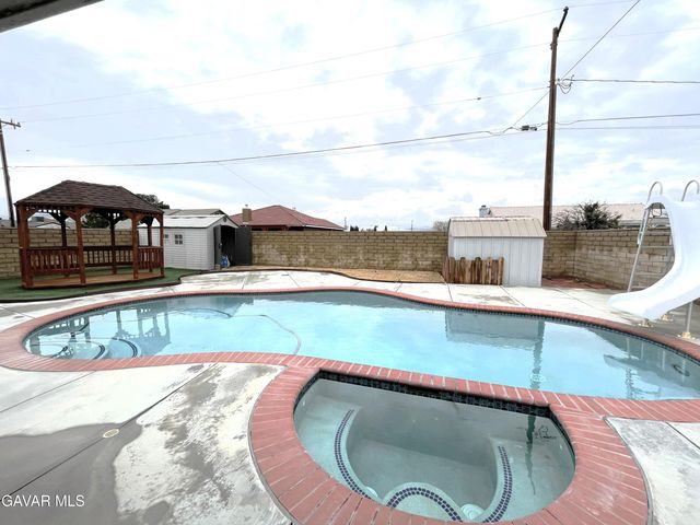 7343 Bay Avenue, California City, CA 93505