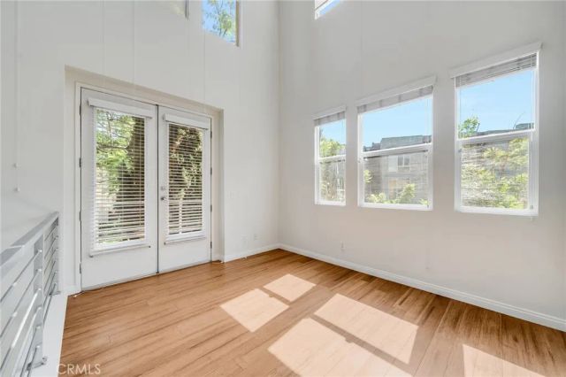 259 E Jeanette, Santa Ana, CA 92705