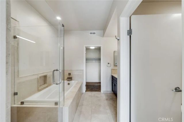 259 E Jeanette, Santa Ana, CA 92705