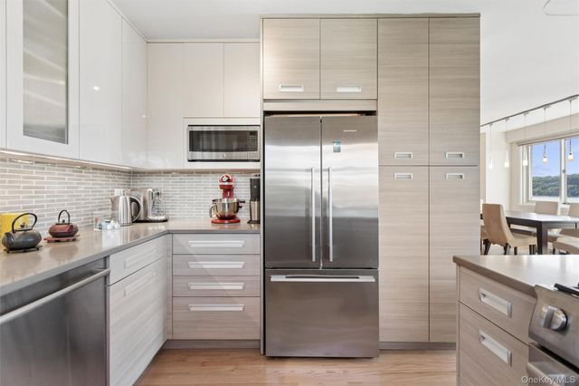 2621 Palisade Avenue 1C, Bronx, NY 10463