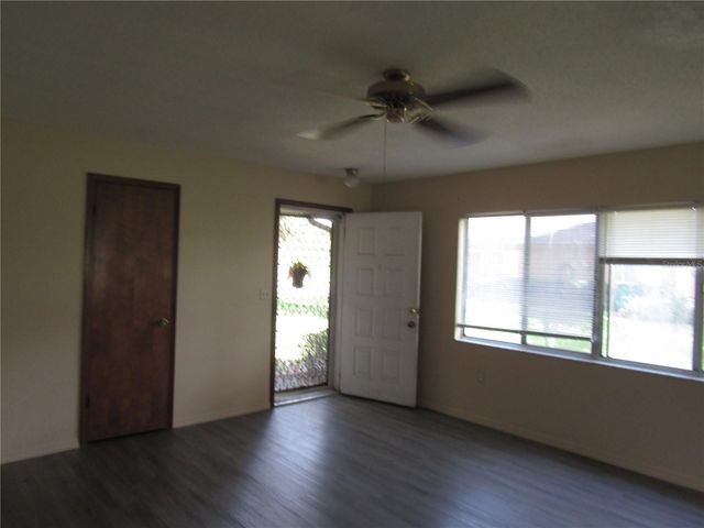 993 FOOTE STREET, Eustis, FL 32726