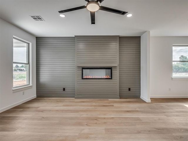 10617 SW 18th Street, Yukon, OK 73099