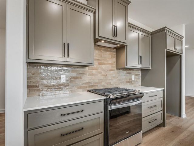10617 SW 18th Street, Yukon, OK 73099